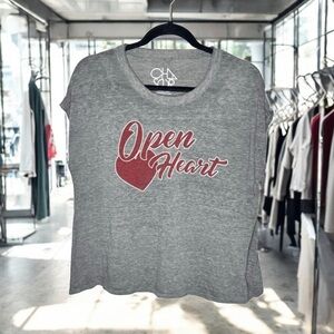 ☀️Chaser Open Heart Gray Short Sleeve Crewneck Oversized Graphic Tee Size Small